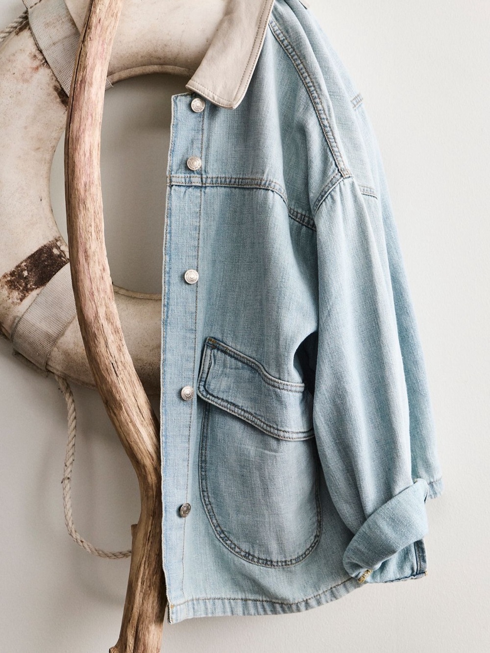 MAKE AN OFFER 💓 We The Free Lemon Denim Jacket - Picture 5 of 7